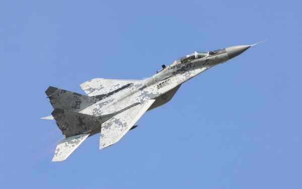 Obrzek na pozad PC nazvan MiG-29 Fulcrum