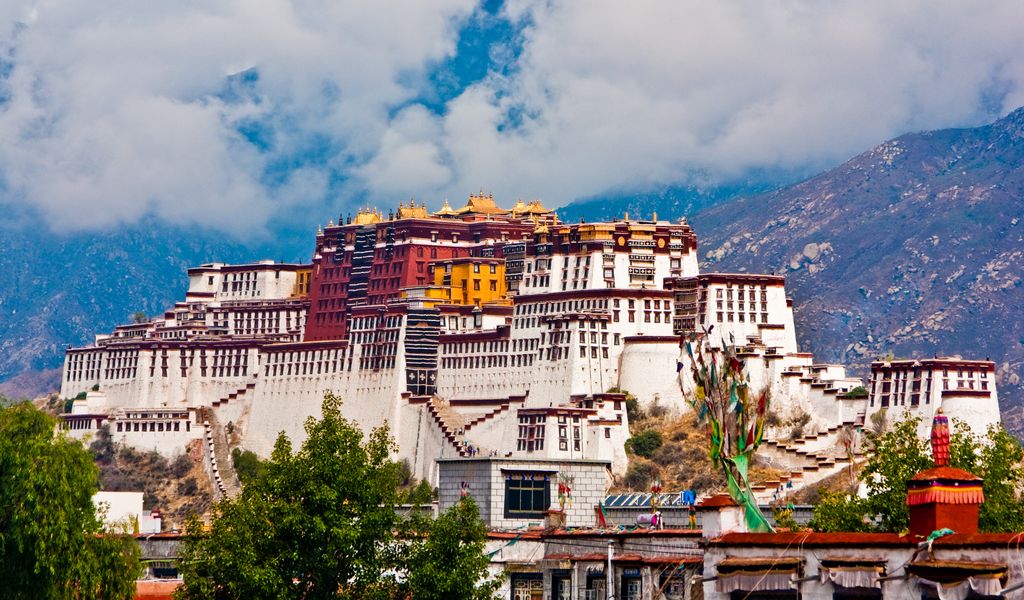 Tibet | 1024x600. Tapeta, pozad na plochu Windows